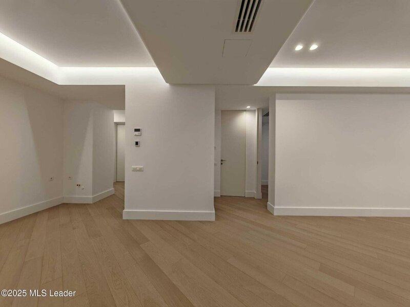 Cortina 126, aproape de scoli internationale stil de viata premium