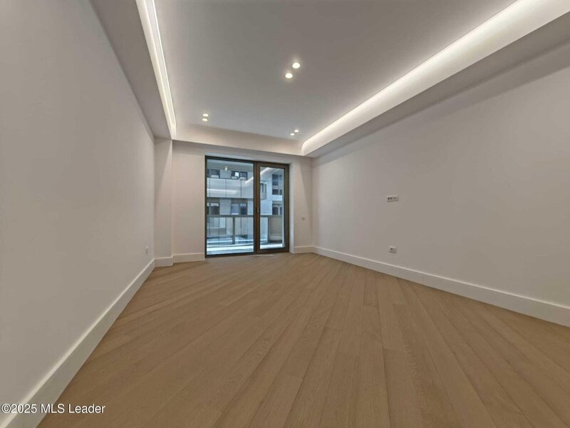 Cortina 126, aproape de scoli internationale stil de viata premium